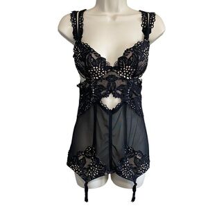 VS Archives Rose Lace Corset - Size 36B NWOT